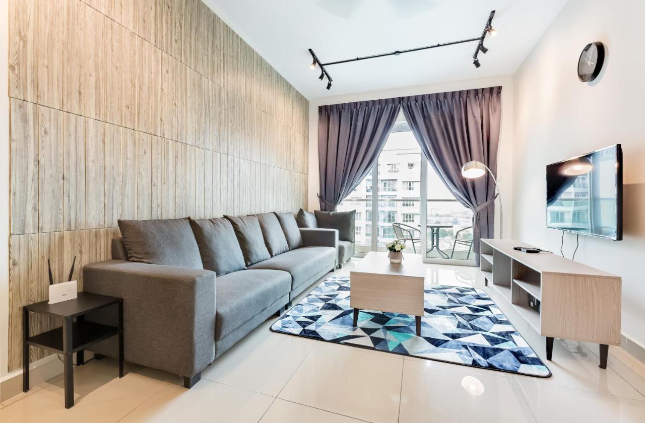 Seasons Luxury Apartment By Jk Home Johor Bahru Kültér fotó