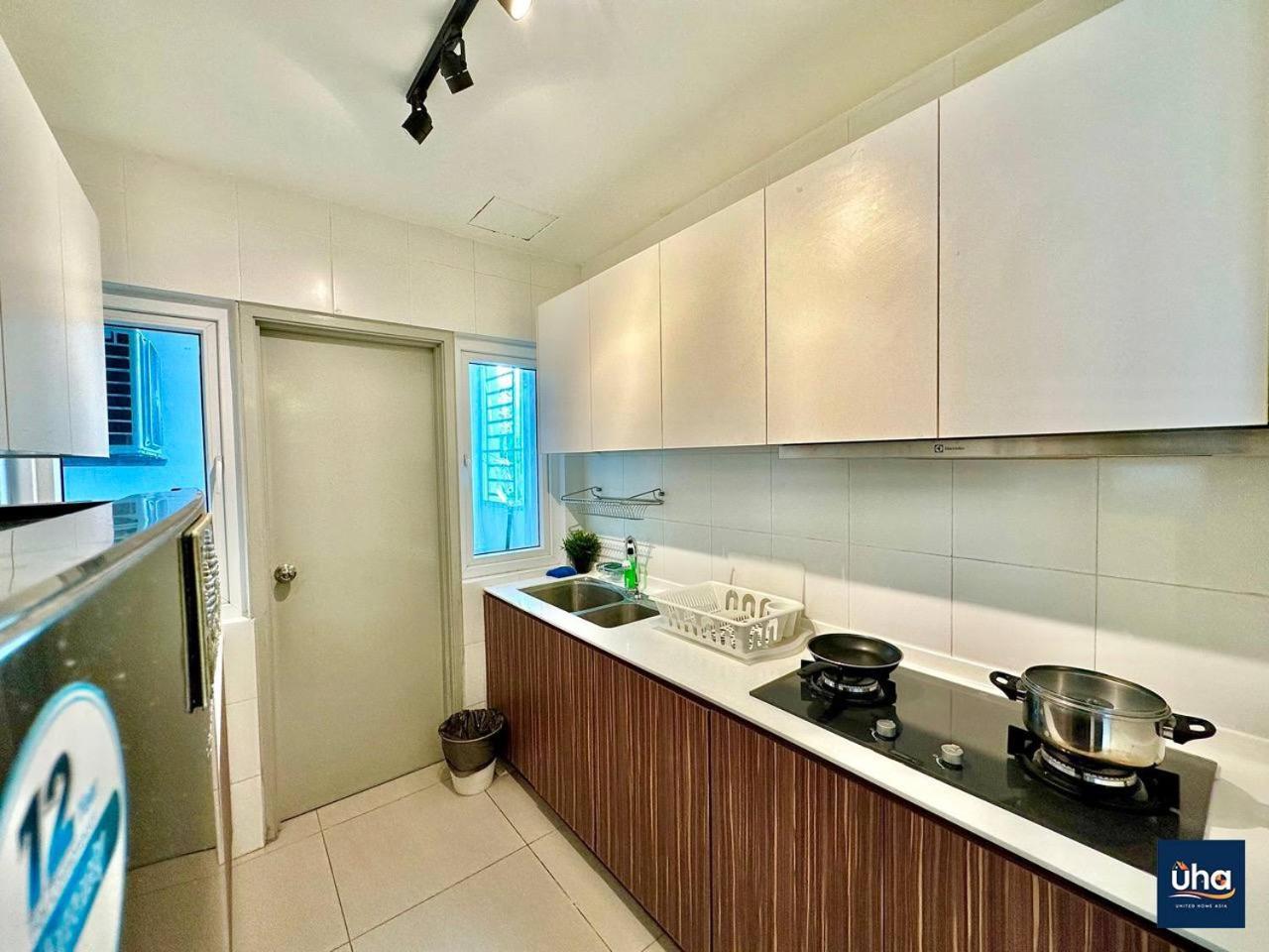 Seasons Luxury Apartment By Jk Home Johor Bahru Kültér fotó